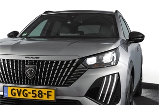 Peugeot 2008 1.2 PureTech 130 PK Allure - Automaat  | Dig. Cockpit | Adapt. Cruise | Stoelverw. | PDC | Camera | App. Connect | ECC | LM 17" | / 35