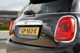 Mini Mini 1.5 Cooper Chili Serious Business | 1e eigenaar | Volledig onderhouden | Climate Control | LED | Cruise Control | Bluetooth | 18 inch | Navigatie | Comforttoegang | / 11