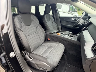 Volvo XC60 2.0 B4 Momentum Business  | Keyless | LED | Apple/Android | PDC v+a incl. Camera | Google | Elekt. Klep / 35