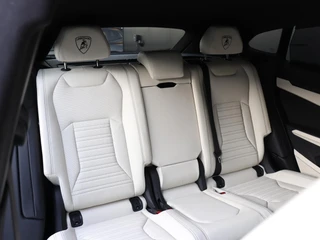 Lamborghini Urus 4.0 V8 Hybrid SE VERDE VIPER | DARK PACKAGE | CLASSICO LEDER | B&O 3-D  | CARBON-DAK | INTERIEUR- CARBON PAKKET | SOFT-CLOSE | 360° CAMERA | HEAD-UP | STOELVERK. | ADAPT. CRUISE | 5 JAAR GARANTIE | FULL OPTIONS!! / 15