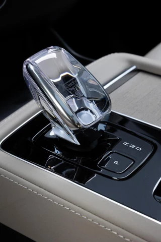 Volvo XC90 T8 Plug-in hybrid AWD MY 2027 Vanaf €76.945,- / 60