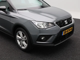 SEAT Arona 1.0 TSi 115 Pk Fr Business Intense | Carplay | Cruise Control | Climate Control | Camera | Parkeersensoren | 17 Inch / 13