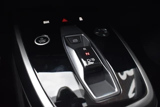 Audi Q4 e-tron 40 Launch edition Advanced 77 kWh MATRIX LED / 41