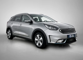 Kia Niro 1.6 GDi PHEV DynamicLine Automaat | Adaptive Cruise | Stoel/Stuurverwarming | CarPlay | Camera | Trekhaak / 7