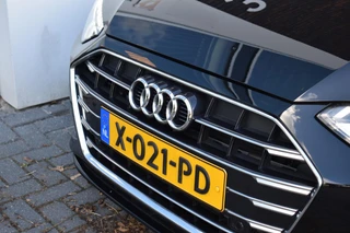 Audi A4 Limousine 35 TFSI Advanced Edition / 18