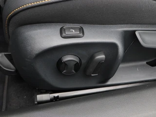 Skoda Superb Combi 1.5 TSi 204 Pk PHEV Edition | Panoramadak | Stoelverwarming | Camera | Trekhaak | Adaptive Cruise | 17 Inch | 23.131 Km !! / 25