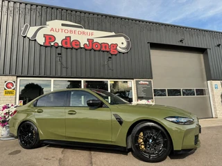 BMW M3 M3 Competition Urban Green Keramisch Carbon kuipstoelen DAP Track Pack / 15