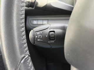 Peugeot 2008 Blue Lion 1.2 PureTech 130PK Navigatie, Parkeersensoren, Trekhaak, Panoramadak, Apple Carplay, Android Auto / 19