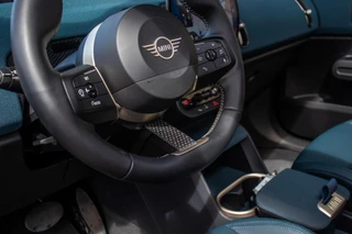 Mini Countryman 1.5 C Favoured XL, Pano, Leder, ACC, H&K / 18