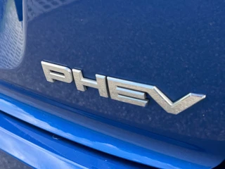 Mitsubishi Eclipse Cross 2.4 PHEV Intense+, trekhaak, stoelverwarming, achteruitrijcamera, vele opties / 13