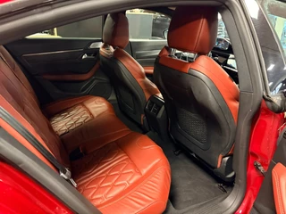 Peugeot 508 1.6 HYbrid GT 225pk Panorama-dak / Leder / Led / stoelmassage / 25