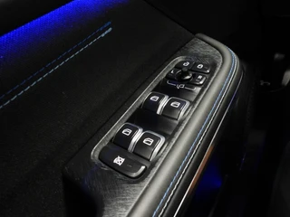 Lynk & Co 01 1.5 PHEV BlackEdition NAVI/360CAM/SCHUIFDAK/LED/20"LMV! / 25