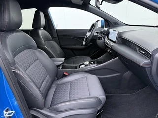 MG MG3 Hybrid+ 1.5 Hybrid+ Luxury VAN:22.900,- VOOR:19.330,- UW HERFSTVOORDEEL:3.570,-| ONDERHOUD GEHAD BIJ DEALER, DIRECT LEVERBAAR | 7 JAAR MG FABRIEKS GARANTIE TM 02-2032 | STOEL + STUURVERWARMING | 360 CAMERA | ADAP. CRUISE | DODE HOEK | KEYLESS | APPLE CARPLAY | / 42