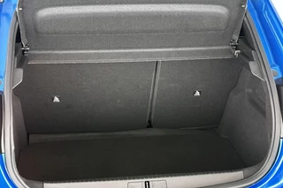 Peugeot 208 1.2 Hybrid 145 e-DCS6 GT Achteruitrijcamera Keyless Apple CarPlay / 10