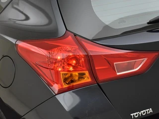 Toyota Auris 1.3 Now | Climatronic | Lichtmetaal | Cruise Control / 18