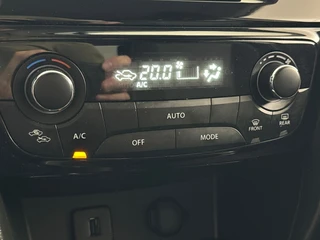 Suzuki Vitara 1.6 Exclusive Navigatie | Cruise Control | Trekhaak / 17