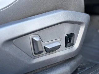 Jeep Compass 1.2 e-Hybrid Summit | Apple-Android | Schuif-kanteldak | Premium-Pack / 10