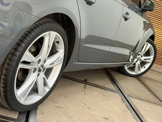 Audi A3 Sportback 30 TFSI Pro Line | Nanograu | MMI+ | 18inch | LED Xenon+ | Clima | / 44