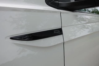 Volkswagen Polo 1.0 TSI R-Line Business  | I.Q. Light | Camera | PDC | CarPlay | / 11