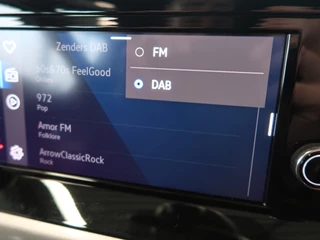 Volkswagen Golf 1.0 eTSi 110pk DSG Business 5-drs. CAMERA/KEYLESS/WINTERPACK/CARPLAY/17INCH / 41