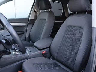 Audi Q5 50 TFSI e S-line  | Luchtvering | Trekhaak | Panoramadak | 92,3% SOH / 5
