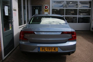 Volvo S90 2.0 T5 Momentum Business Pro / 35