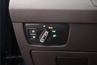 Volkswagen Passat Variant 1.5 TSI 150pk DSG R-Line Business + Keyless Panoramadak 360Camera Stoelverwarming Virtual Cockpit Navigatie / 17