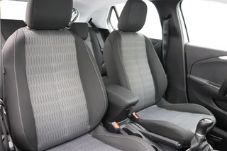 Opel Corsa 1.2 75pk Edition | Demo | Airco | Cruise Control | Parkeersensoren achter | Stuurverwarming | Navigatie via Apple Carplay | Lichtmetalen velgen / 11