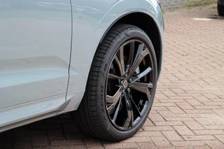 Volvo XC60 T6 AWD Ultra Black Edition 360 Cam Pano Trekhaak 21 inch Alarm / 19