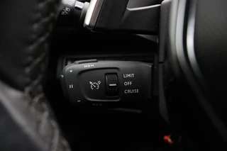 Peugeot 5008 1.2 PureTech Allure Pack Business | AUTOMAAT | 7-Zits | Dodehoek Detectie | Navigatie | Achteruitrij Camera | / 30