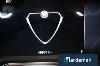 Alfa Romeo Tonale 1.5T Hybrid Edizione Speciale Carplay / 4