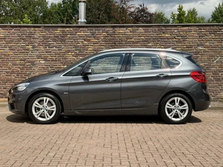 BMW 2 Series 218I Sport Line Automaat Navi Cruise LED / 9