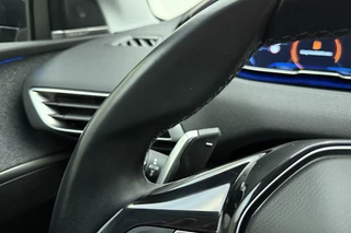 Peugeot 5008 1.2 PureTech Crossway Leer/Alcantara l 360 camera l Schuif-Kanteldak l Focal l Climate control l Cruise Control Adaptief l Full-LED l DAB l Apple Carplay & Android Auto / 23