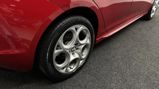 Alfa Romeo Giulietta 1.4 Turbo MultiAir Super AUTOMAAT ECC CRUISE NAVI. / 15