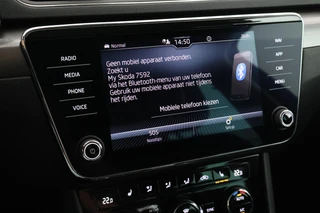 Skoda Superb Combi 1.4 TSI 218pk iV Business Edition Trekhaak Memory Stoelverwarming Virtual Cockpit Navigatie / 34