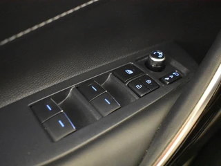 Toyota Corolla Hybrid 140 Executive | Blindspot | Stoelverwarming | Carplay/AndroidAuto | / 29