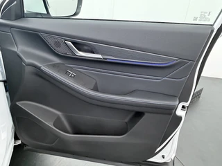 Jaecoo 5 EV Exclusive 61 kWh  Glazendak - Premium Soundsystem - Adaptief Cruisecontrol - Stoel/Stuurwiel verwarming - Electrische Kofferklep - 7 Jaar Fabrieksgarantie - 405 KM WLTP / 43