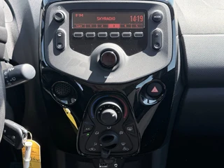 Citroen C1 1.0 VTi Feel| Airco | Bluetooth | 5 deuren / 17