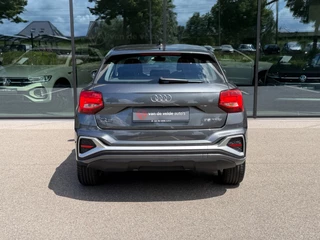 Audi Q2 35 TFSI 150pk S-tronic S-line Camera | Carplay | Adap. Cruise | Rijklaar incl. garantie / 28