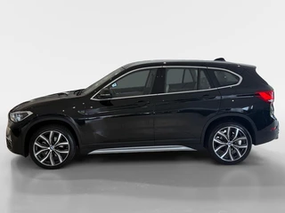 BMW X1 sDrive18i Business Edition Plus | Trekhaak | Leder | Navi | Stoelverwarming | Head-Up Display | Ambient Lighting | NL AUTO | Cruise Control | Climate Control | 12 maanden Bovag garantie | / 4