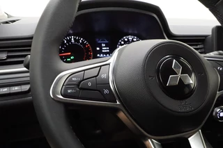 Mitsubishi ASX 1.0 MPI Turbo Intense | Model Captur | Navigatie | Climate control | Camera | Lichtmetalen velgen | Extra getint glas | Parkeersensoren | Cruise control | Lage kilomerstand / 28