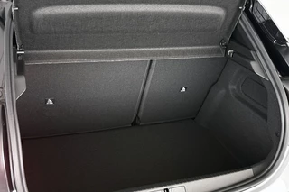 Lancia Ypsilon 1.2 Turbo Hybrid HF Line / 10