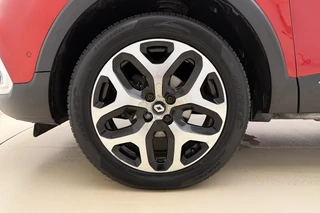 Renault Captur 0.9 TCe Intens | Achteruitrijcamera | Cruise control | Airco | Navigatie | Parkeersensoren | Spraakherkening | Digitale cockpit | / 14