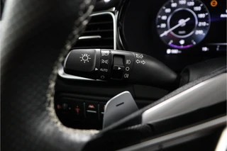 Kia XCeed 1.5 T-GDi GT-Line  - Automaat - Panorama dak - Stoel/Stuur verwarming - Navigatie - Climate Control - Achteruitrijcamera - Elektrische Achterklep - Fabrieksgarantie tot 06-2032 / 24