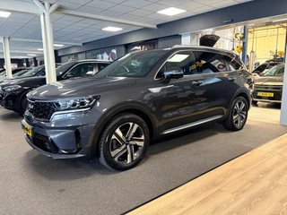 Kia SORENTO 1.6 T-GDI Plug-in Hybrid 4WD ExecutiveLine 7persoons / Panoramadak / 360 camera / head-up /dealer onderhouden / 4
