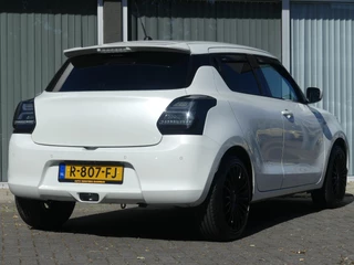 Suzuki Swift 1.2 Select Smart Hybrid Apple Carpl/Andr Auto, Camera, Park. sensoren, Dodehoek detectie / 4