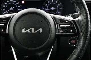 Kia XCeed 1.5 T-GDi GT-Line - Automaat  - Kantel / Schuifdak - Apple Carplay / Android Auto - Navigatie - ACC - Climate Control - Stoel / Stuurwielverwarming / 25