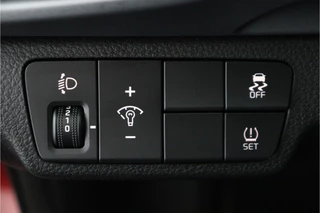 Kia Stonic 1.0 T-GDi DynamicLine  - Trekhaak - Airco - Cruise control - / 20