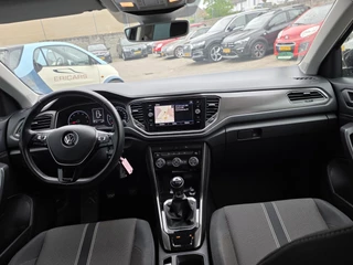 Volkswagen T-Roc NAVI TEL DAB LM PDC CAMERA 1.0 TSI / 12