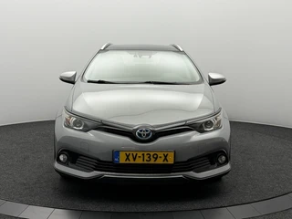 Toyota Auris 1.8 Hybrid Comfort Fabrieksgarantie | Panoramadak | Trekhaak | Navigatie | Camera / 29
